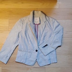Loft 2P blazer with 3/4 sleeve.